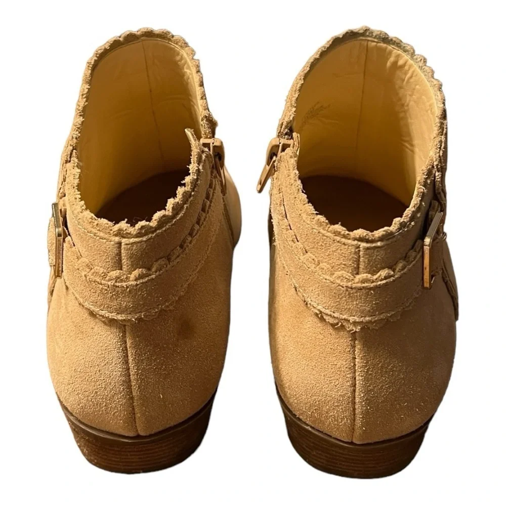 Crown & Ivy Kaylen Leather Tan Ankle Booties - Size 10M